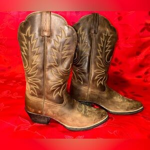 ARIAT Heritage R Toe Western Women’s Boot distressed brown